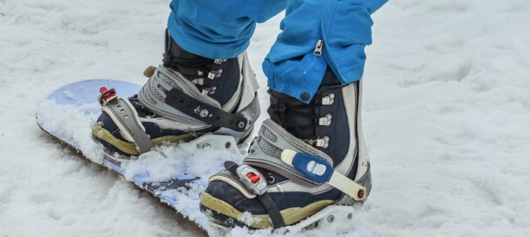 How to Break in Snowboard Boots