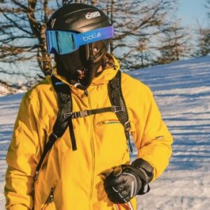 How to Layer for Snowboarding